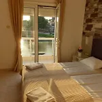 Sunset_apartments Only 15 Meters From The Sea 3* ネオス・マルマラス